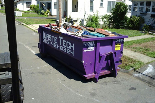 10 yard dumpster for moving clean-out in East Haven, CT